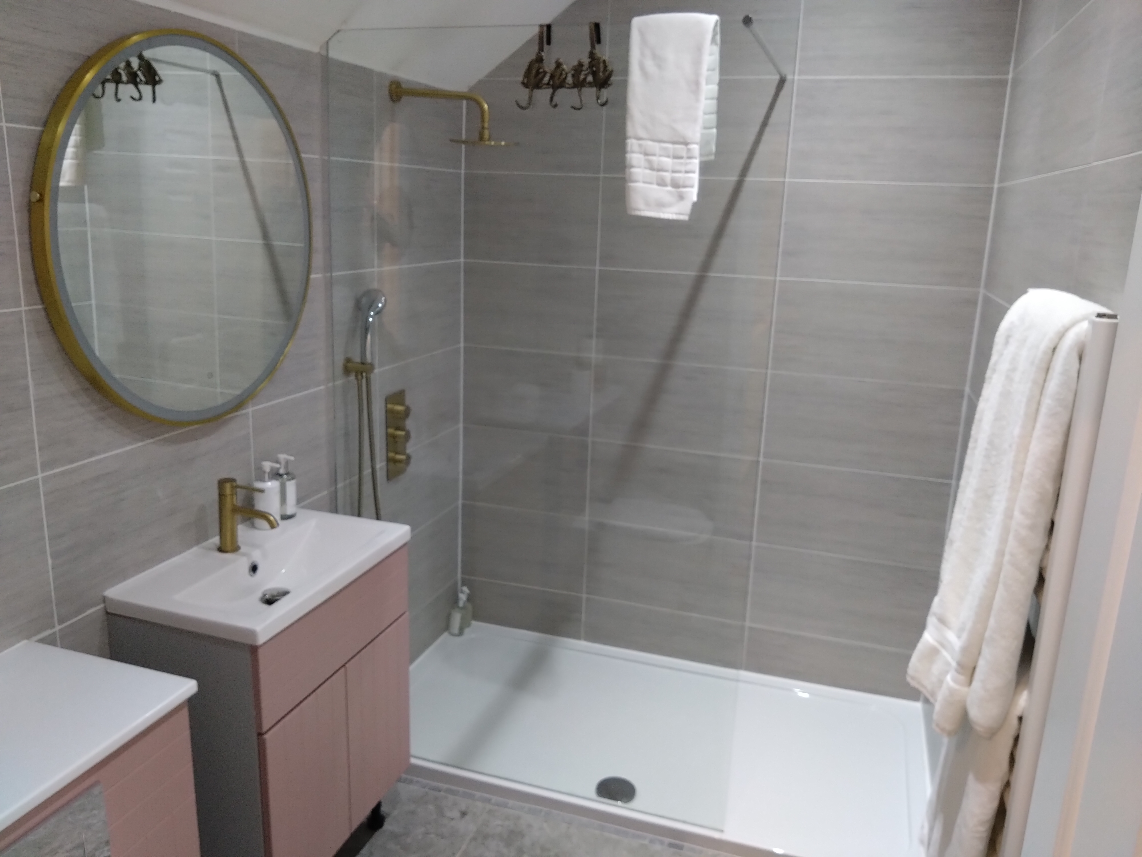La Haule Manor <br/>Apartment 2
