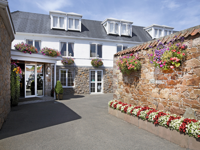 Entrance to Beausite Hotel & Apartments Jersey