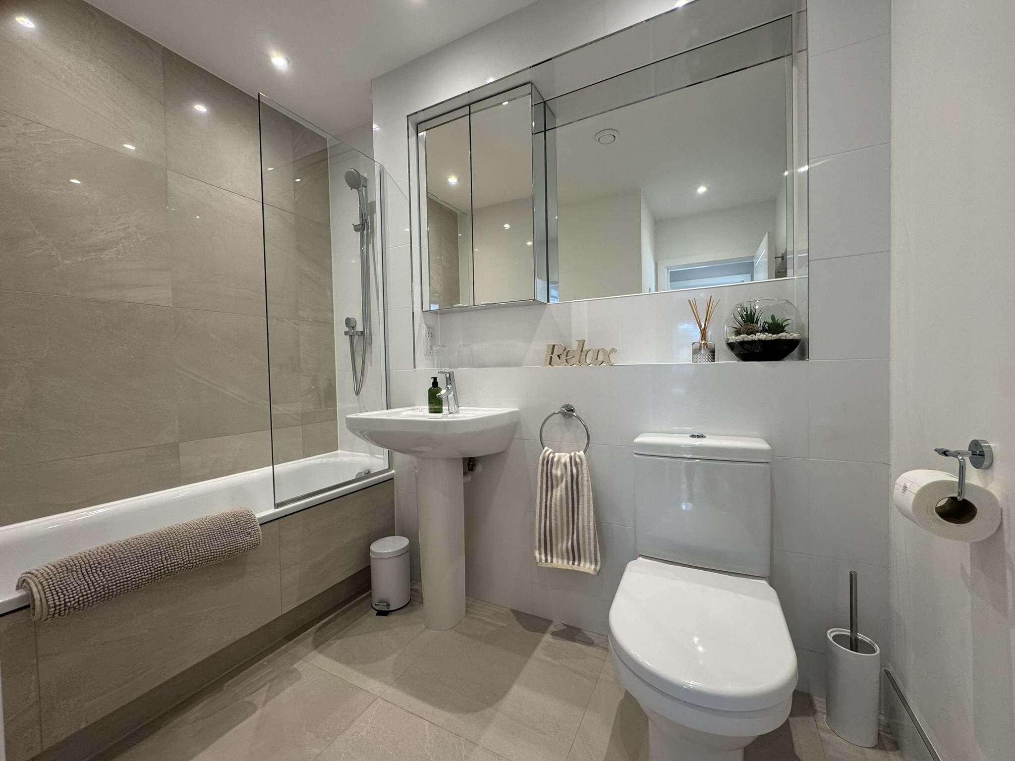 Meadow View Apartment