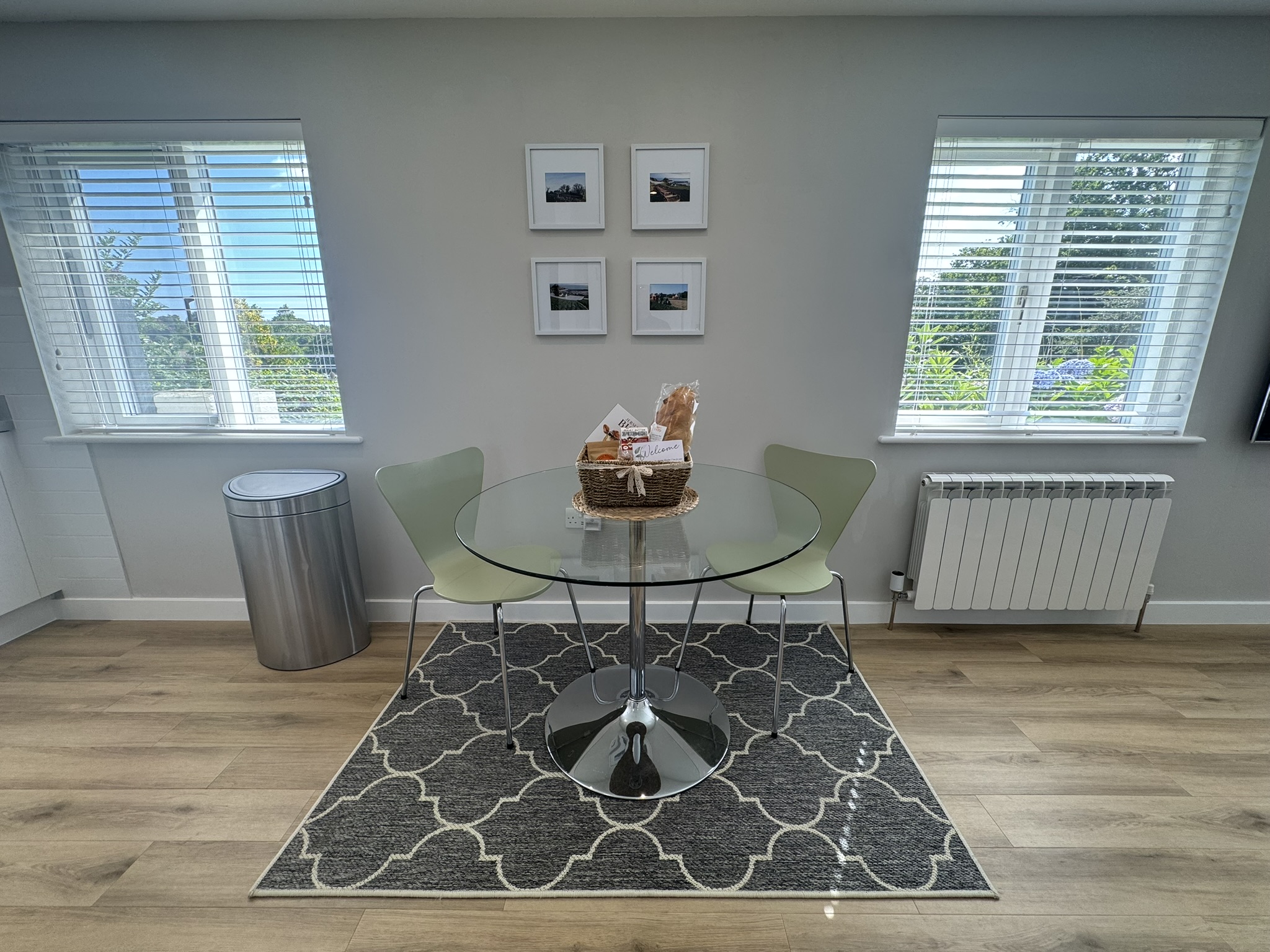 Meadow View Apartment