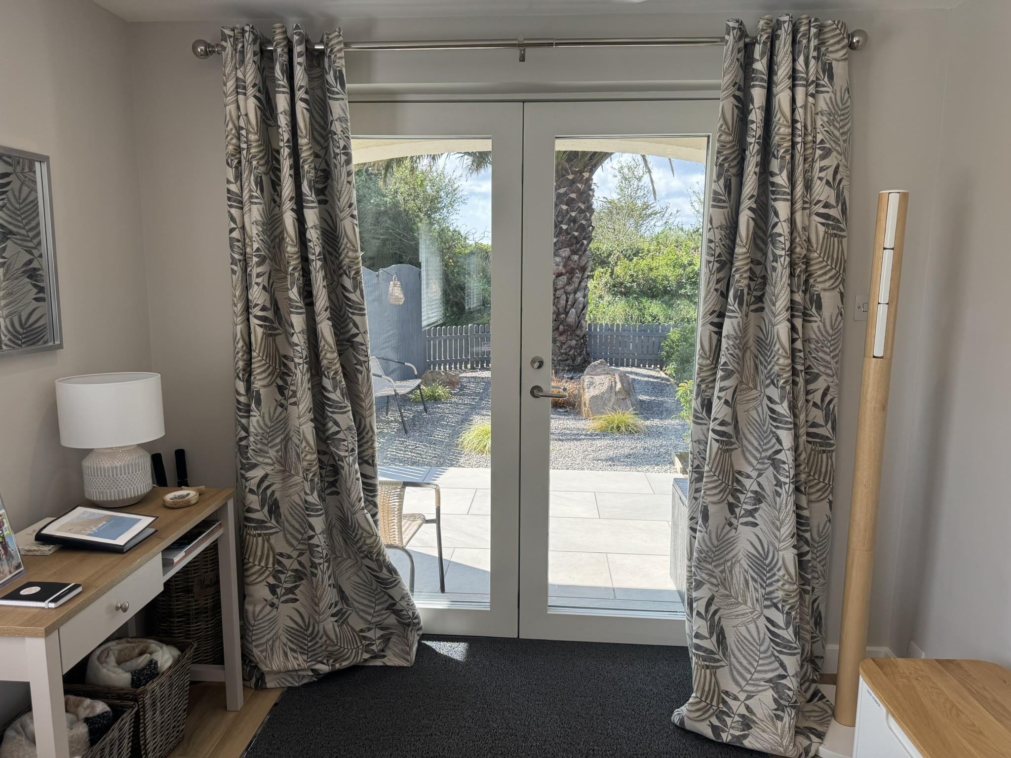 Meadow View Apartment
