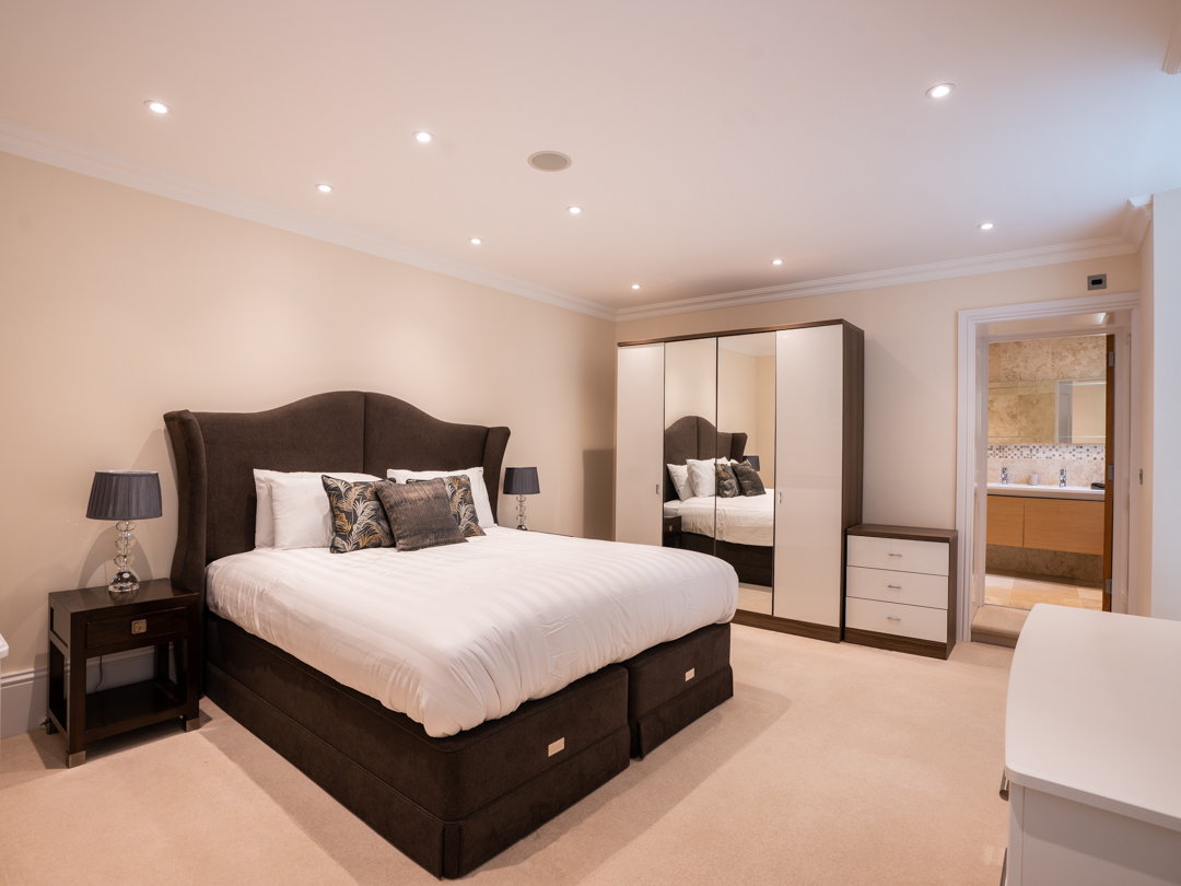 Master bedroom with Superking Size bed and ensuite