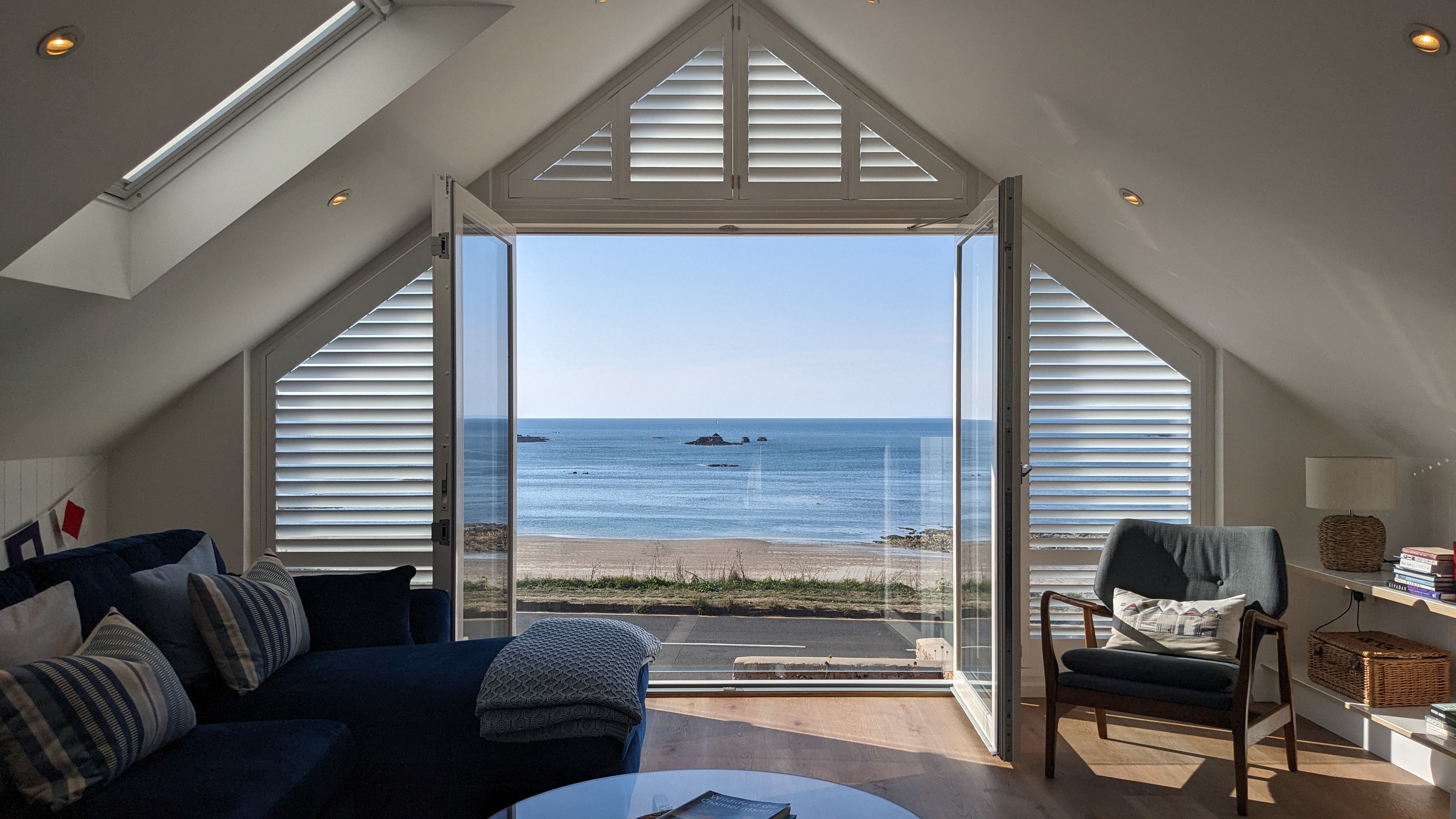 Beach Hut, La Pulente