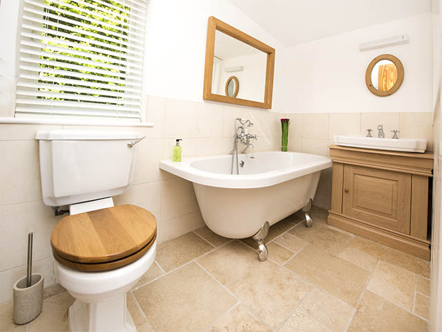 Bathroom ensuite with bedroom two 
