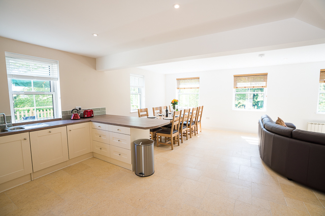 Spacious kitchen and dining area