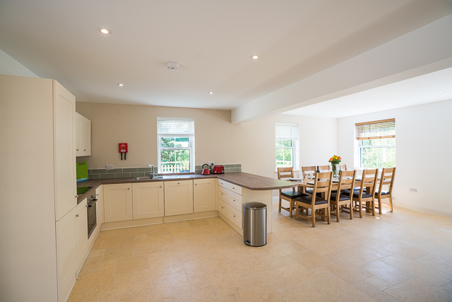 Fully fitted kitchen and spacious dining area