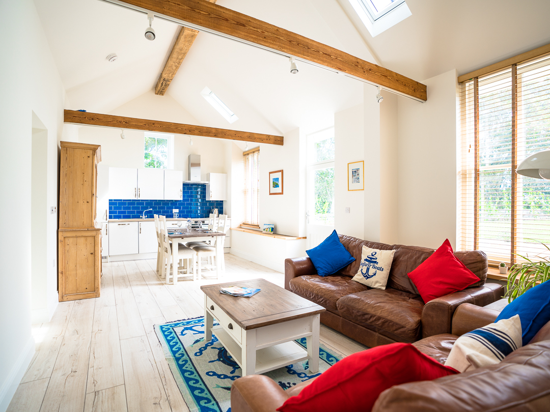 Spacious open plan lounge, diner and kitchen