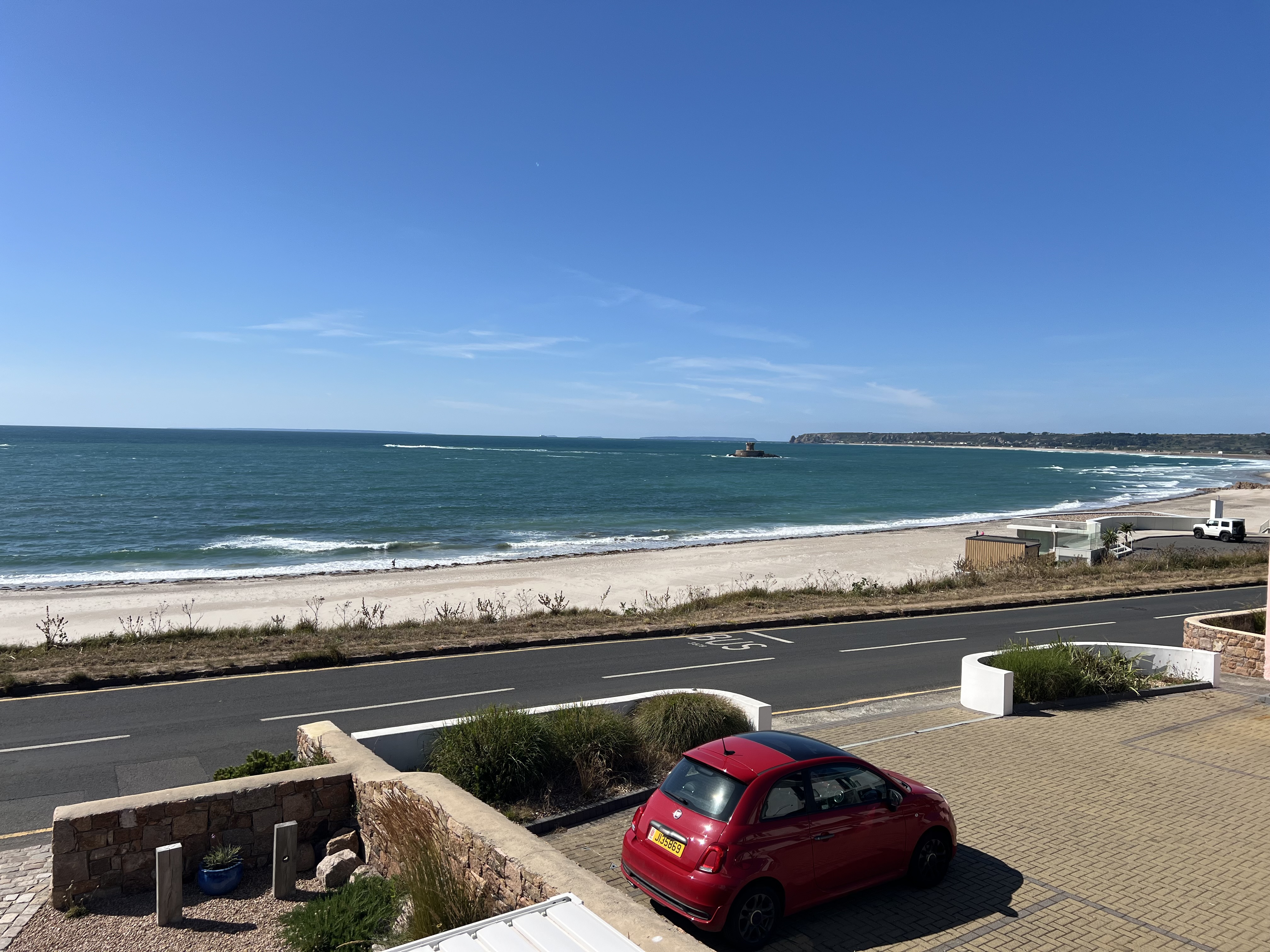Beach Hut, La Pulente