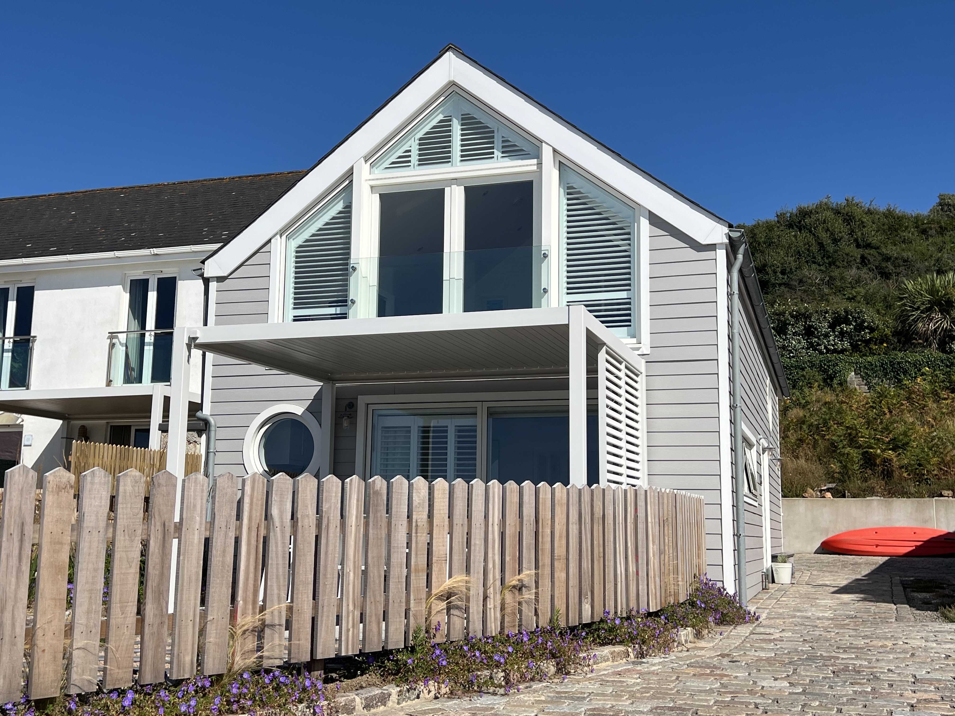 Beach Hut, La Pulente