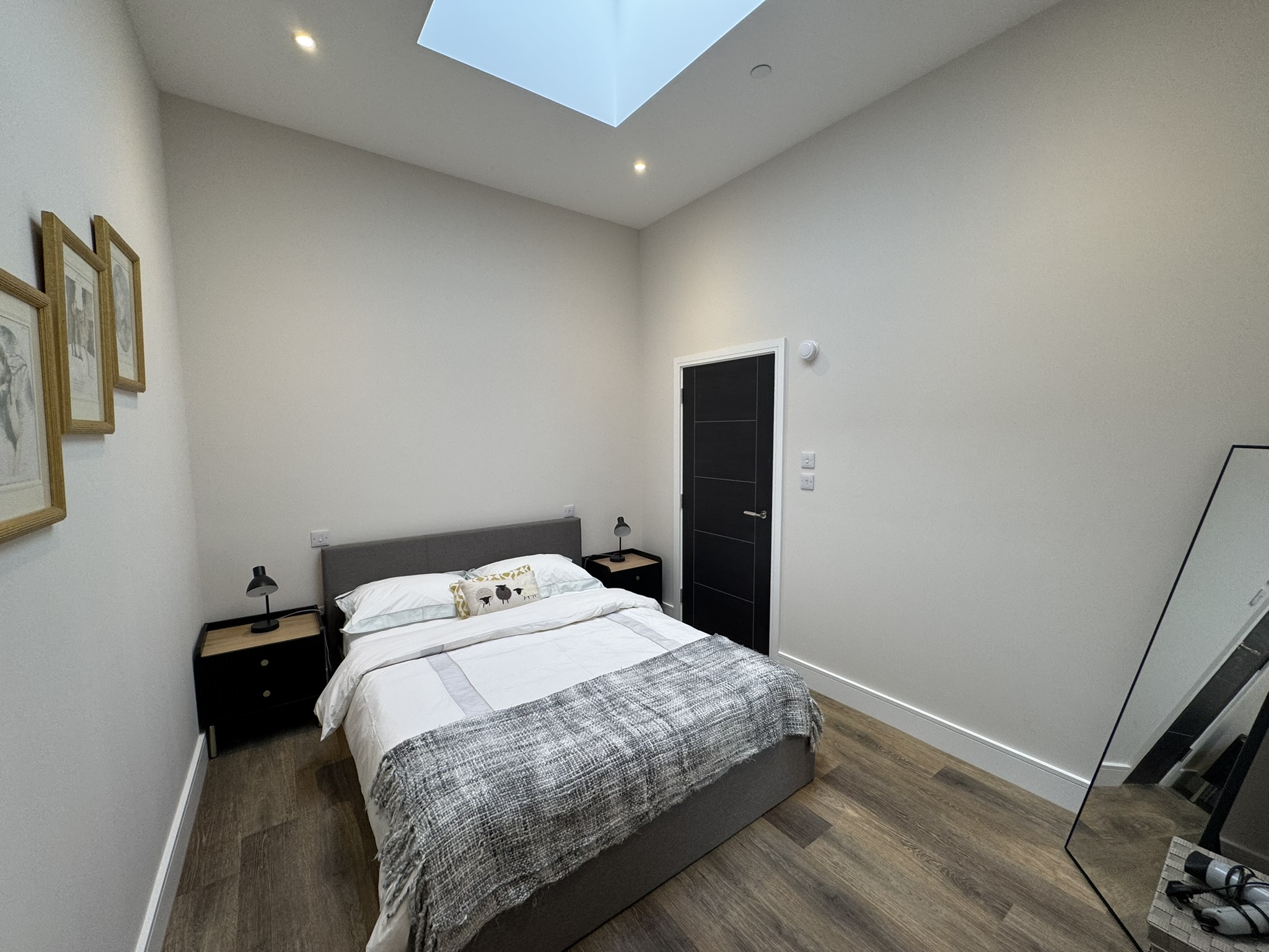 Harbour Lofts 1 - Starboard Side