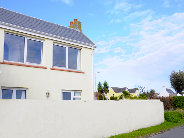 View of Promenade Cottage from the sea side