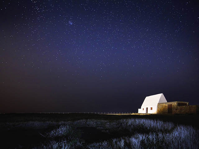 Escape to Jersey ... walk in the moonlight under the stars 